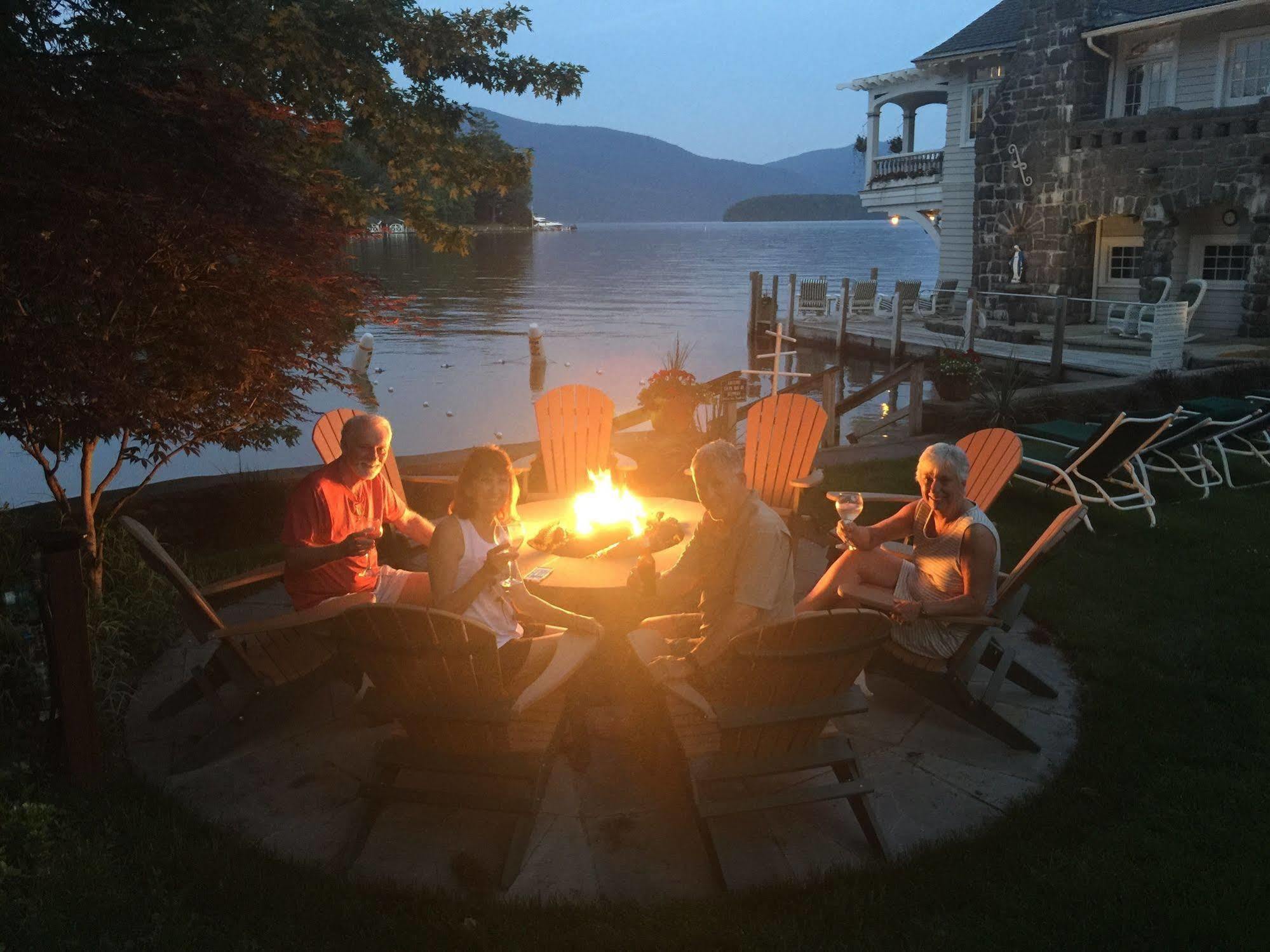 Lake George Boathouse Waterfront Lodging Bolton Landing Luaran gambar